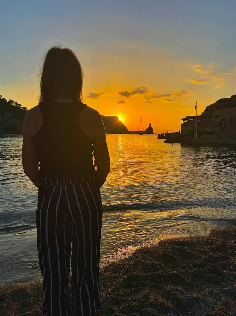 Ibiza: Sonnenuntergang am Cala Benirras